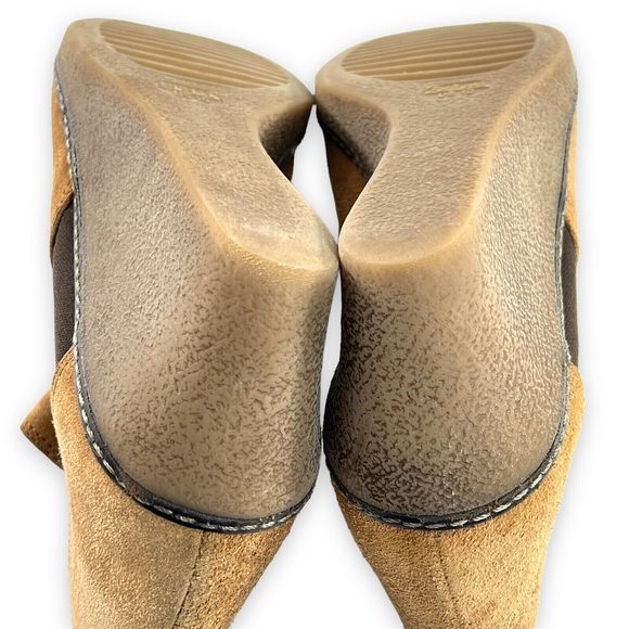 The FLEXX Chelsea Wedge Ankle Boots Size 10 Brown Tan Suede Heel Booties Comfort - Picture 12 of 12